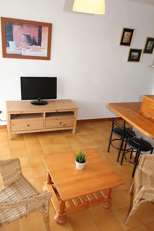 Estudis Africa Apartment Segur de Calafell 0*,